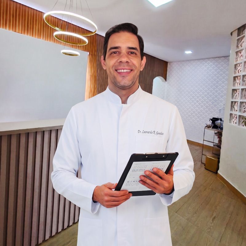 Dr. Leonardo Guedes
